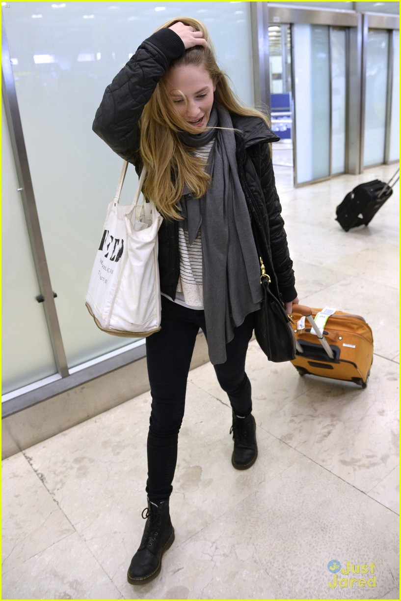 Dylan Penn Madrid Getaway After Condemned Casting News Photo 