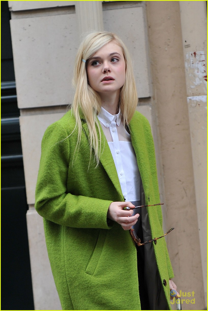 Elle Fanning Wearing Fendi Jacket Miu Miu Shoes Out Celebrity – Stock  Editorial Photo © everett225 #268137934