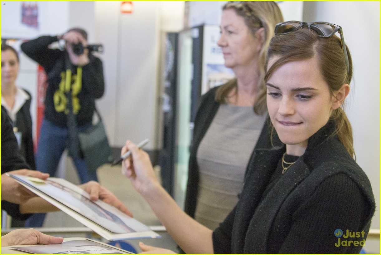 Full Sized Photo of emma watson douglas booth arrive berlin noah ...