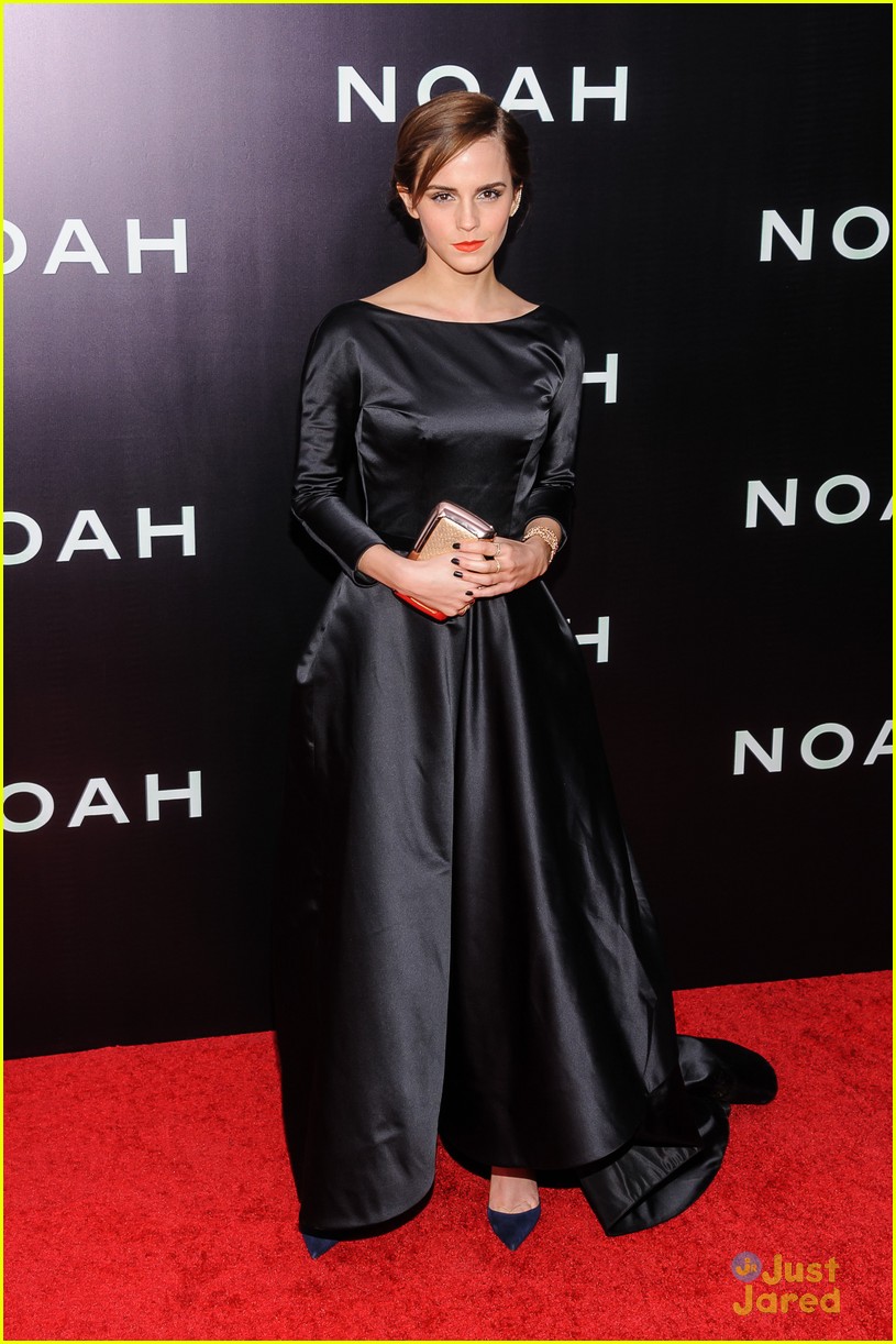 Emma Watson Stuns at the 'Noah' Premeire! | Photo 656856 - Photo ...