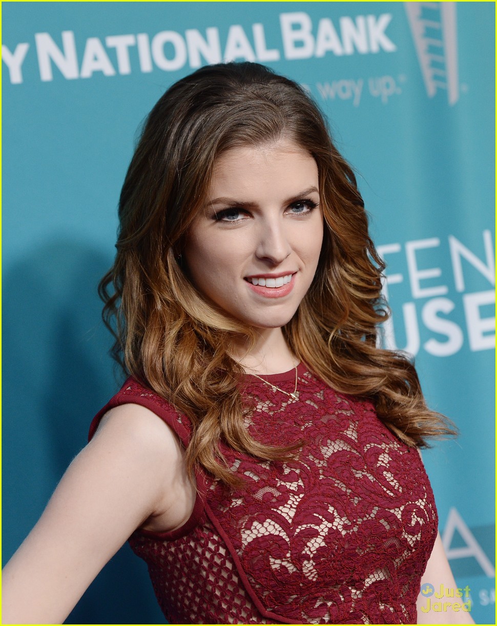 Anna Kendrick Hates Hearing 'Cups' in Public! | Photo 655907 - Photo ...