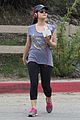 lucy hale workout headphones 01
