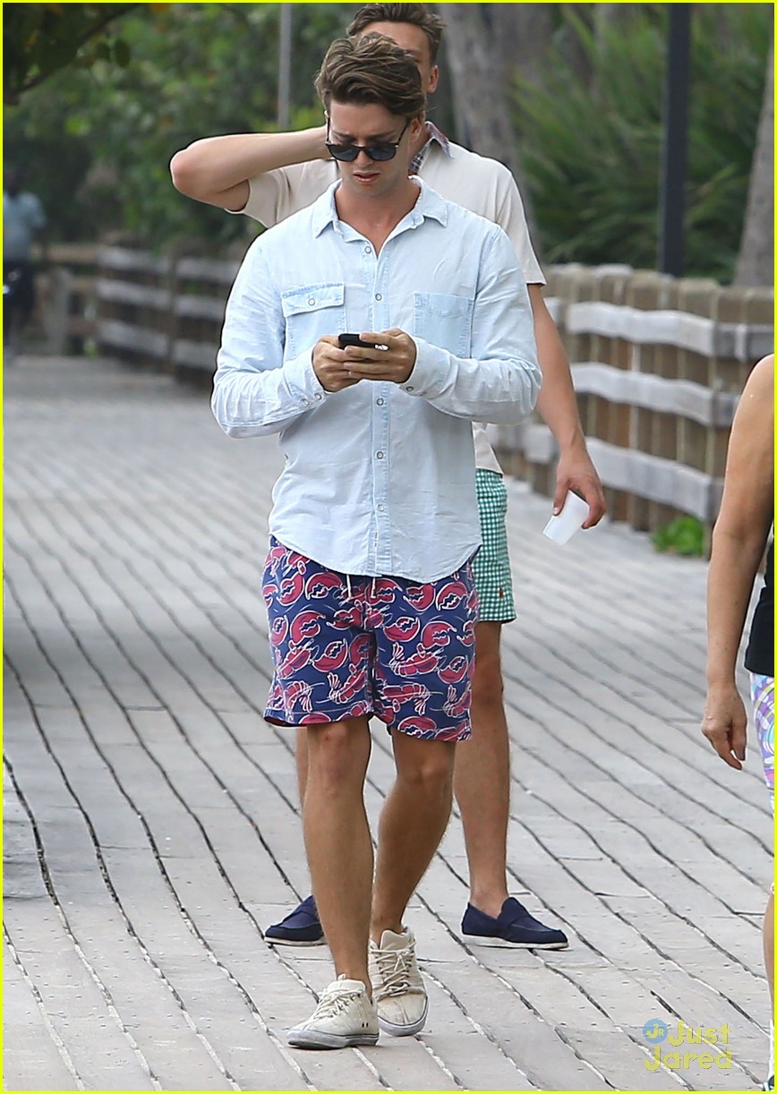 Full Sized Photo Of Patrick Schwarzenegger Shirtless In Miami