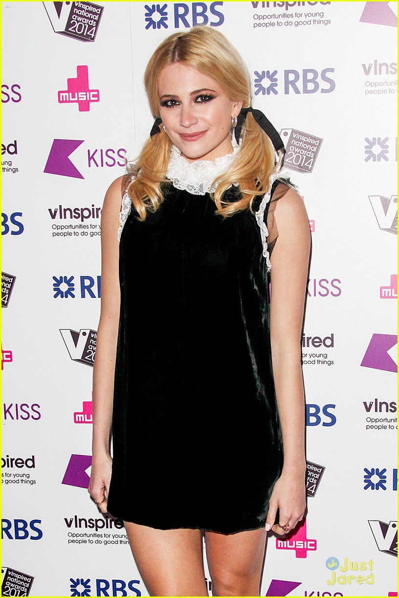 Full Sized Photo of pixie lott vinspired national awards 10 | Pixie