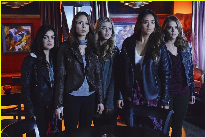 Will We Get Answers On Spring Finale Of Pretty Little Liars Photo 653663 Photo Gallery 