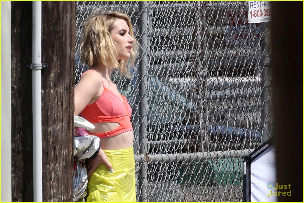 emma roberts elle canada shoot 02