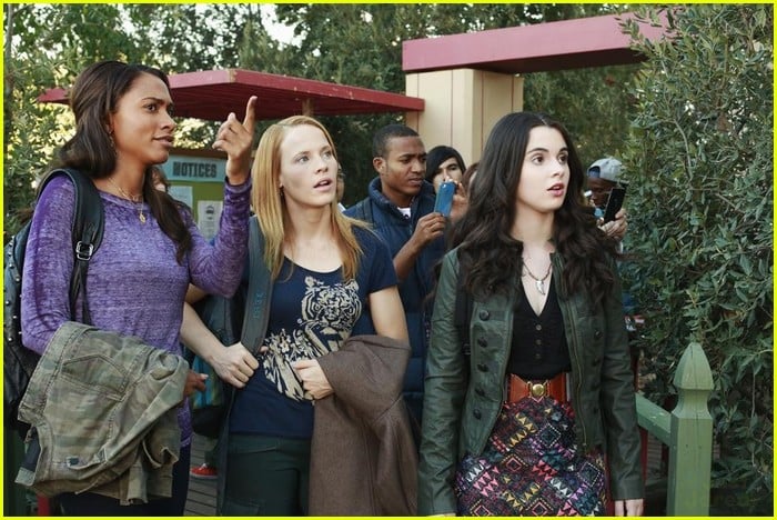 Full Sized Photo of switched at birth ambush stills 02 | Vanessa Marano ...