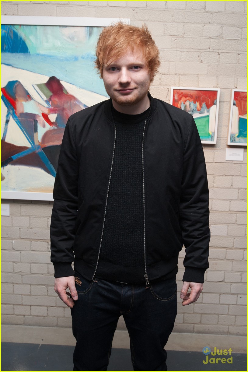 Ed Sheeran Is Donating His Clothes To Charity! | Photo 657235 - Photo ...