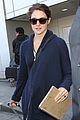 shailene woodley theo james lax airport with sunglasses 02