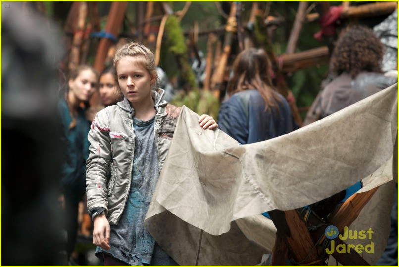 Full Sized Photo Of The 100 Murphys Law Stills 13 All New The 100 Tonight Will They