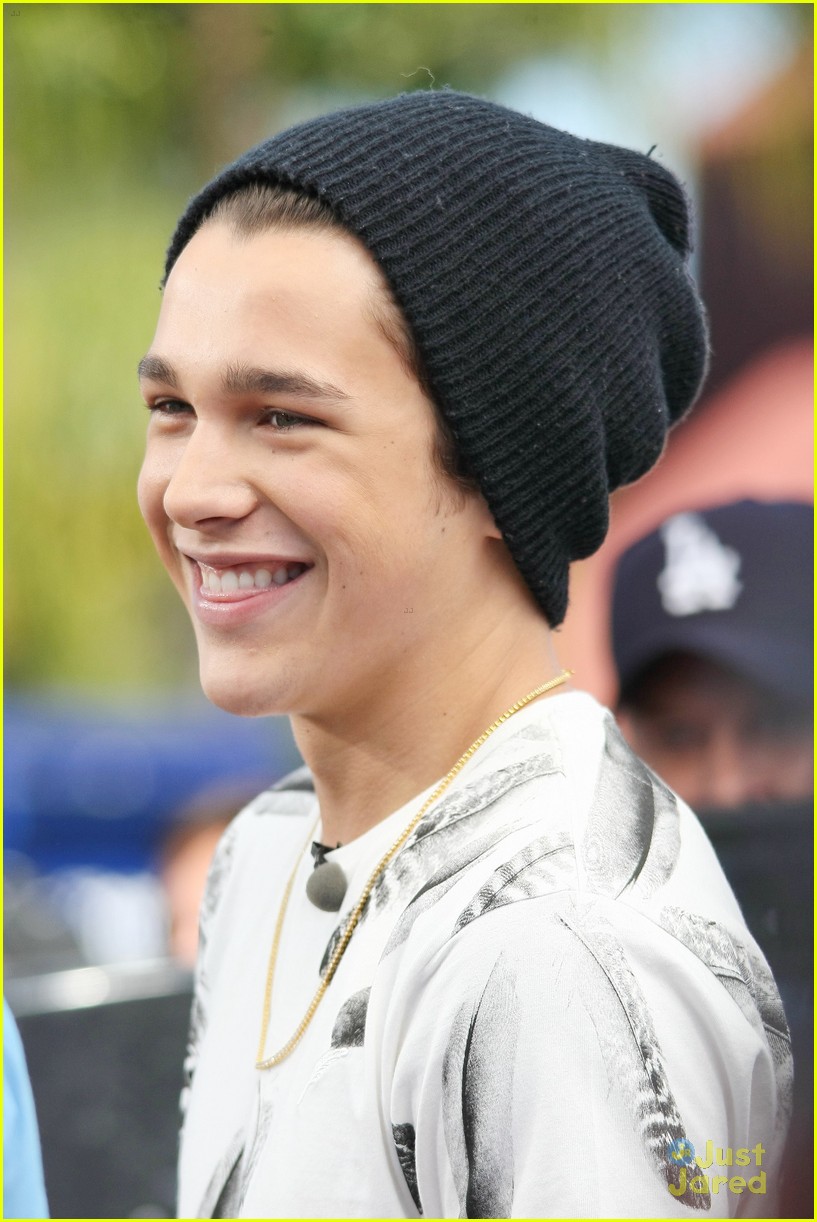 Watch Austin Mahone's Radio Disney Music Awards 2014 Performance Here ...