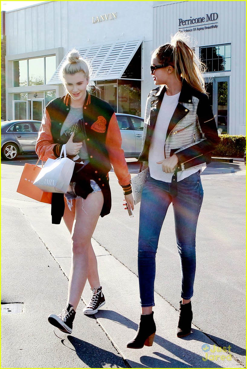 Gigi Hadid Shops With Ireland Baldwin After 'Surfboard' Video Shoot
