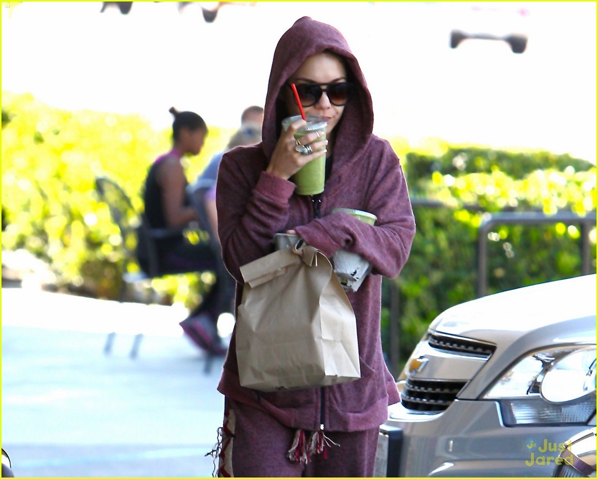 Vanessa Hudgens Goes Green After Purple-Hooded Yoga Class | Photo ...