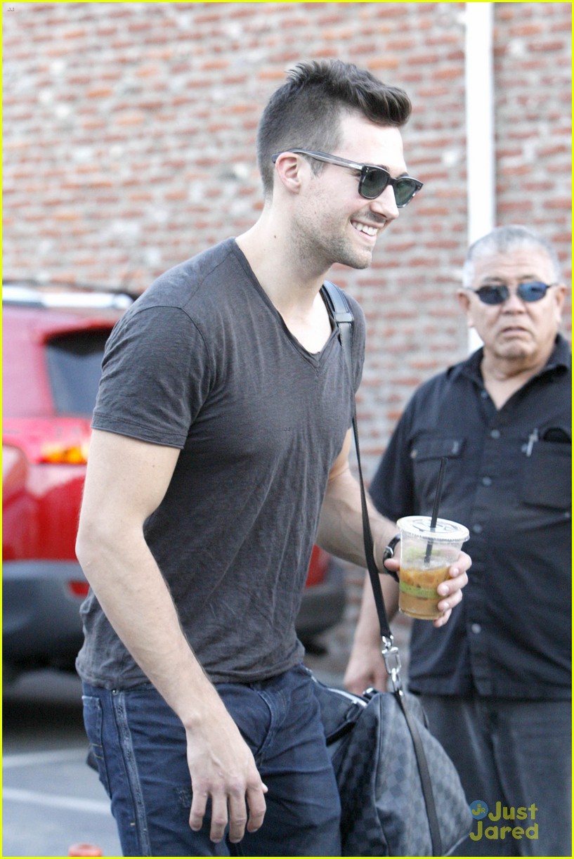 James Maslow Confirms He's Single, But Dating | Photo 661627 - Photo ...