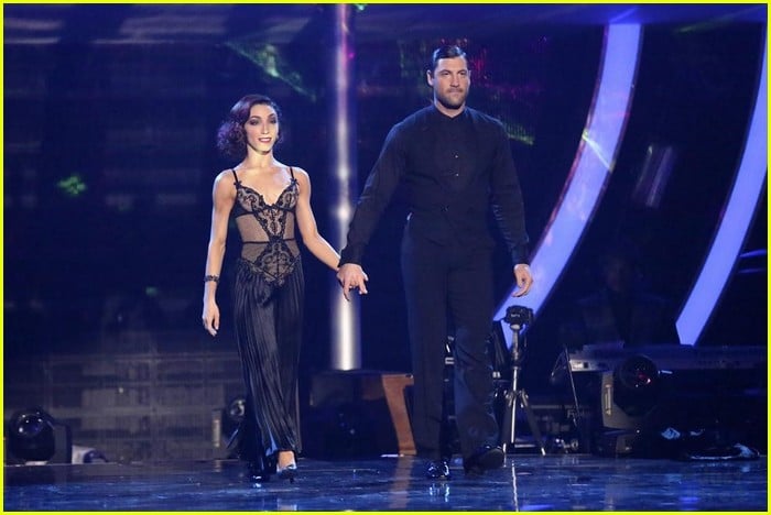 Meryl Davis & Maksim Chmerkovskiy's Perfect Tango From DWTS In Pics ...