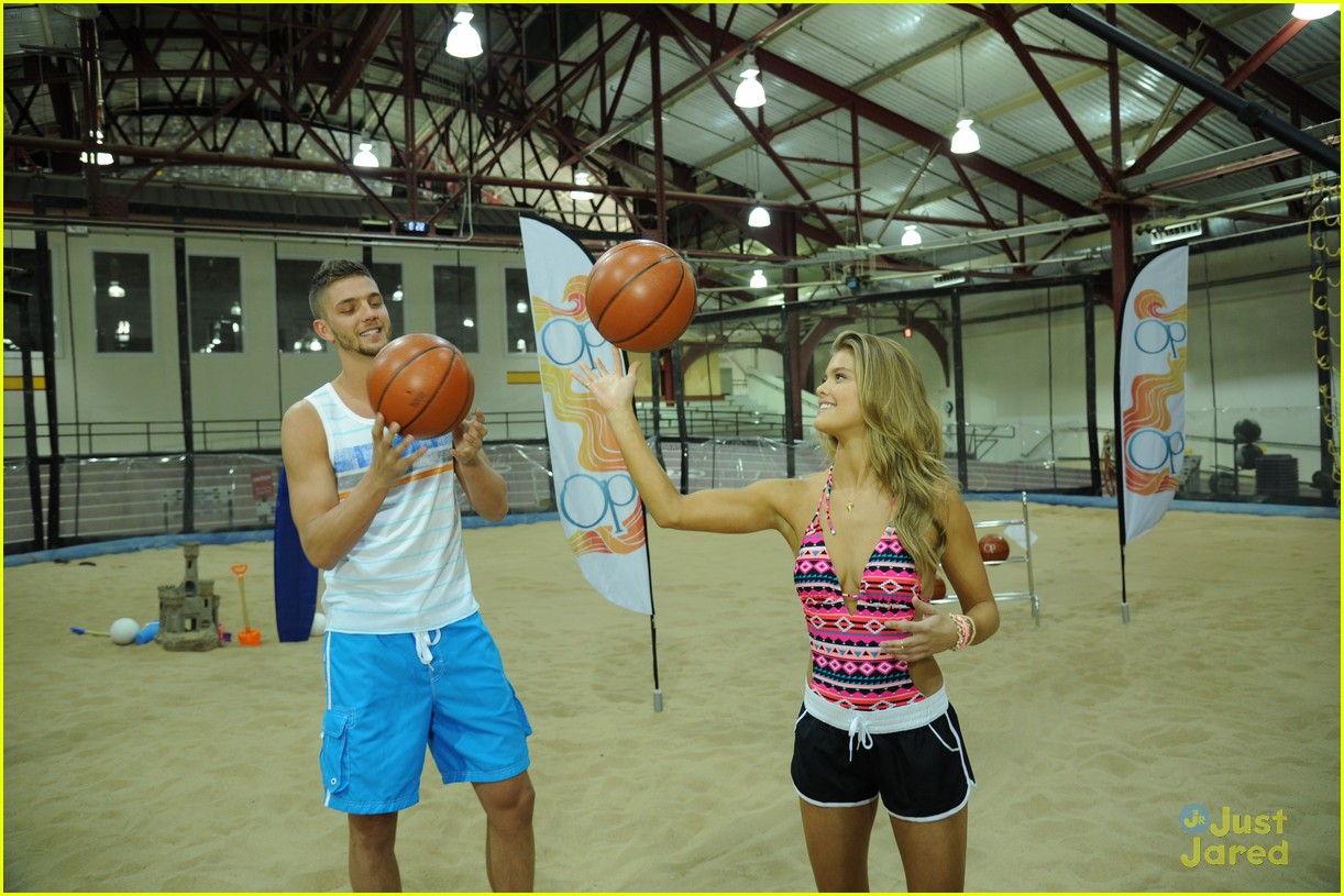 Full Sized Photo of nina agdal op dunks donation op 10 | Nina Agdal