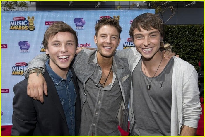 The Vamps & Emblem3 Rule The Red Carpet at RDMAs 2014 | Photo 668368 ...