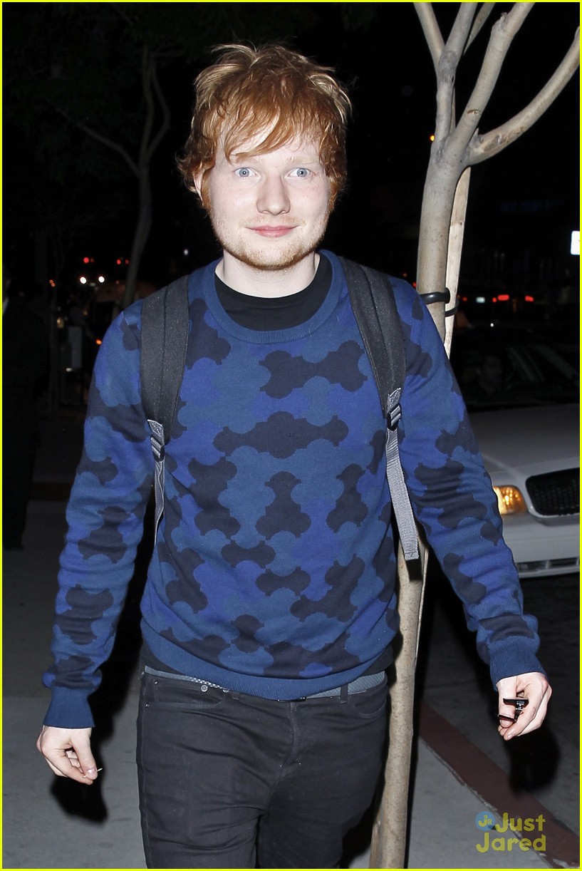 WornOnTV: Ed Sheeran's blue sweater on The Voice