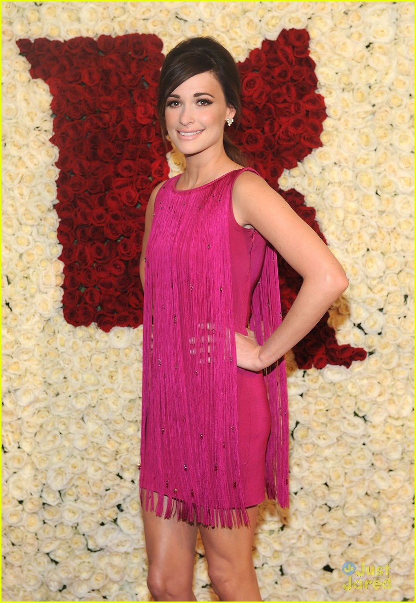 Emmy Rossum & Kacey Musgraves: Pink Ladies at GLAAD Media Awards 2014