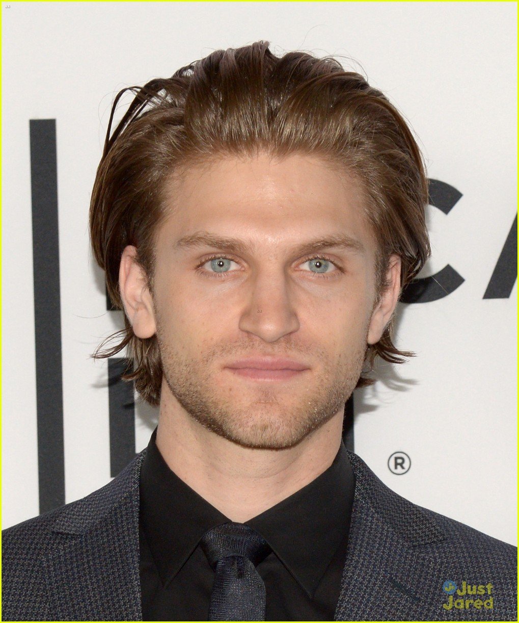 Full Sized Photo of keegan allen zoe levin palo alto premiere 07