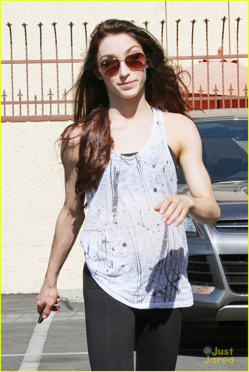 Maksim Chmerkovskiy Goes Shirtless After &lsquo;DWTS&rsquo; Final Practice with