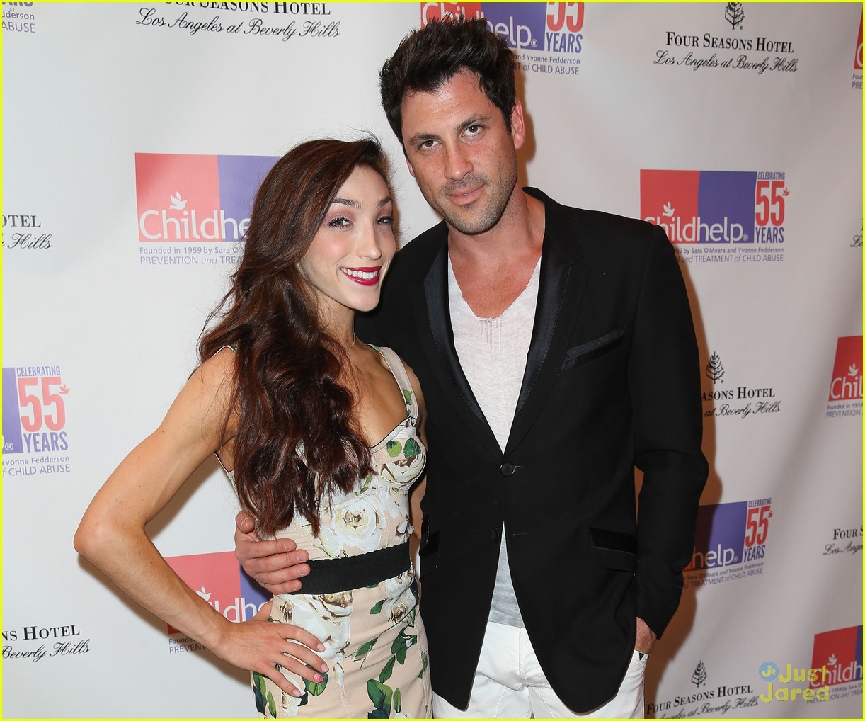 Meryl Davis Attends Luncheon With Dwts Partner Maksim Chmerkovskiy Photo 670286 Photo