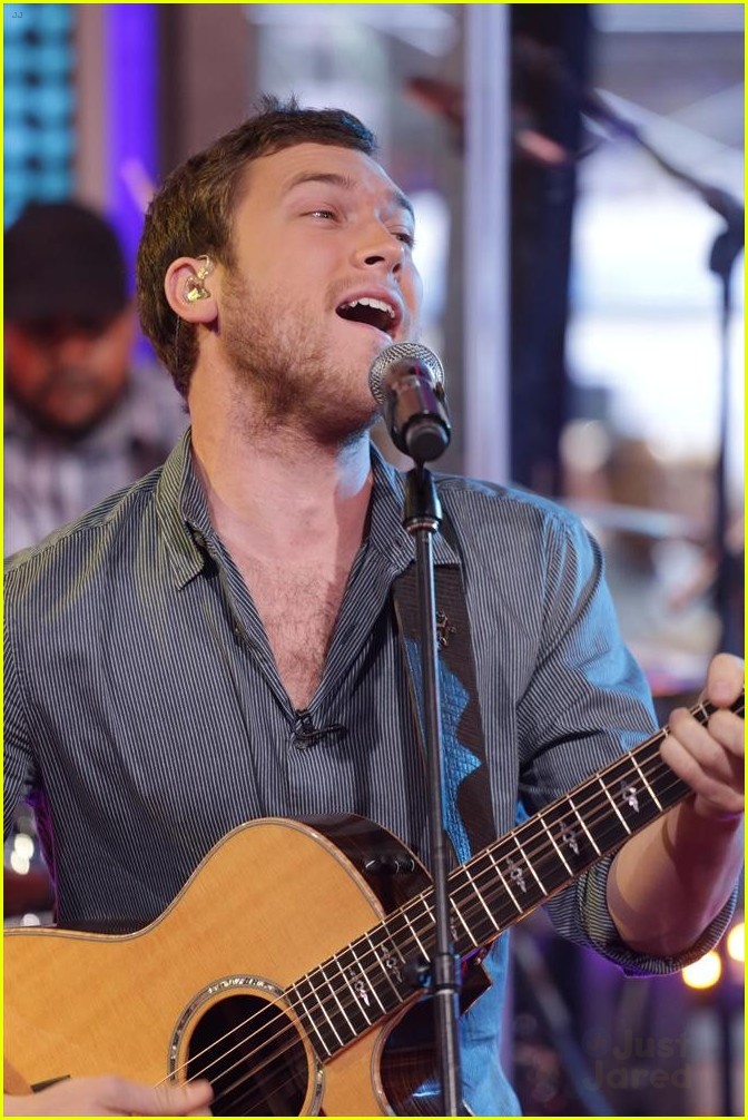 Phillip Phillips Performs 'Raging Fire' & 'Home' on GMA - Watch Now ...