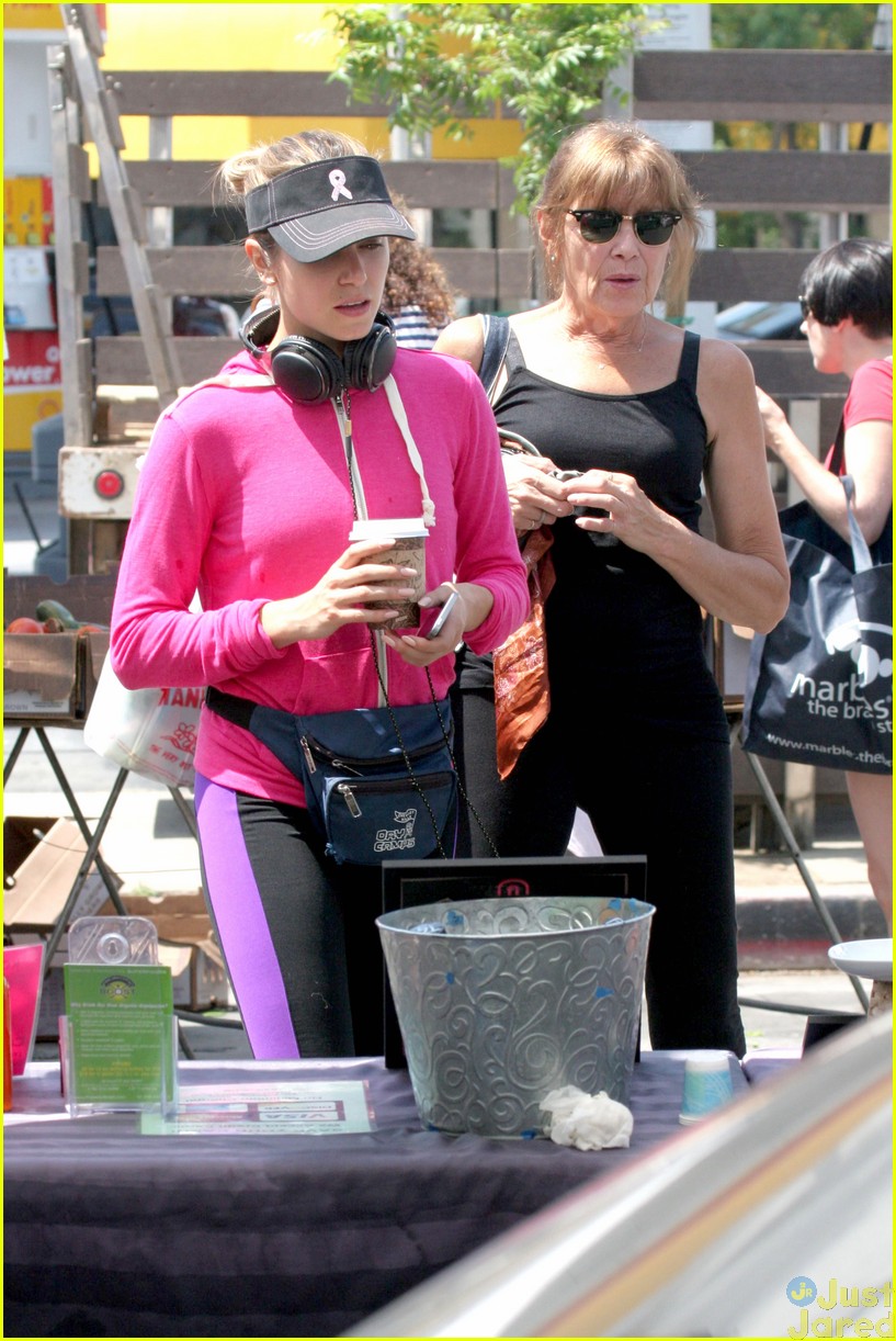Nikki Reed Looks Happy as Ever Exploring the Farmer's Market! Photo