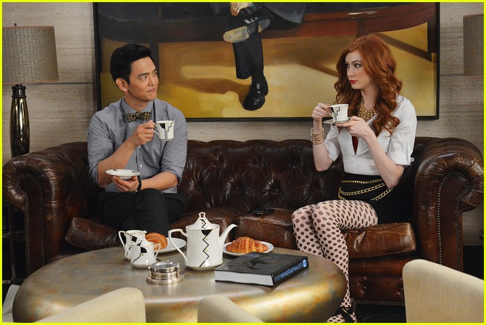 karen gillan first trailer selfie 01