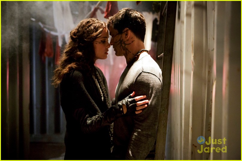 star crossed trick scathe you stills 04