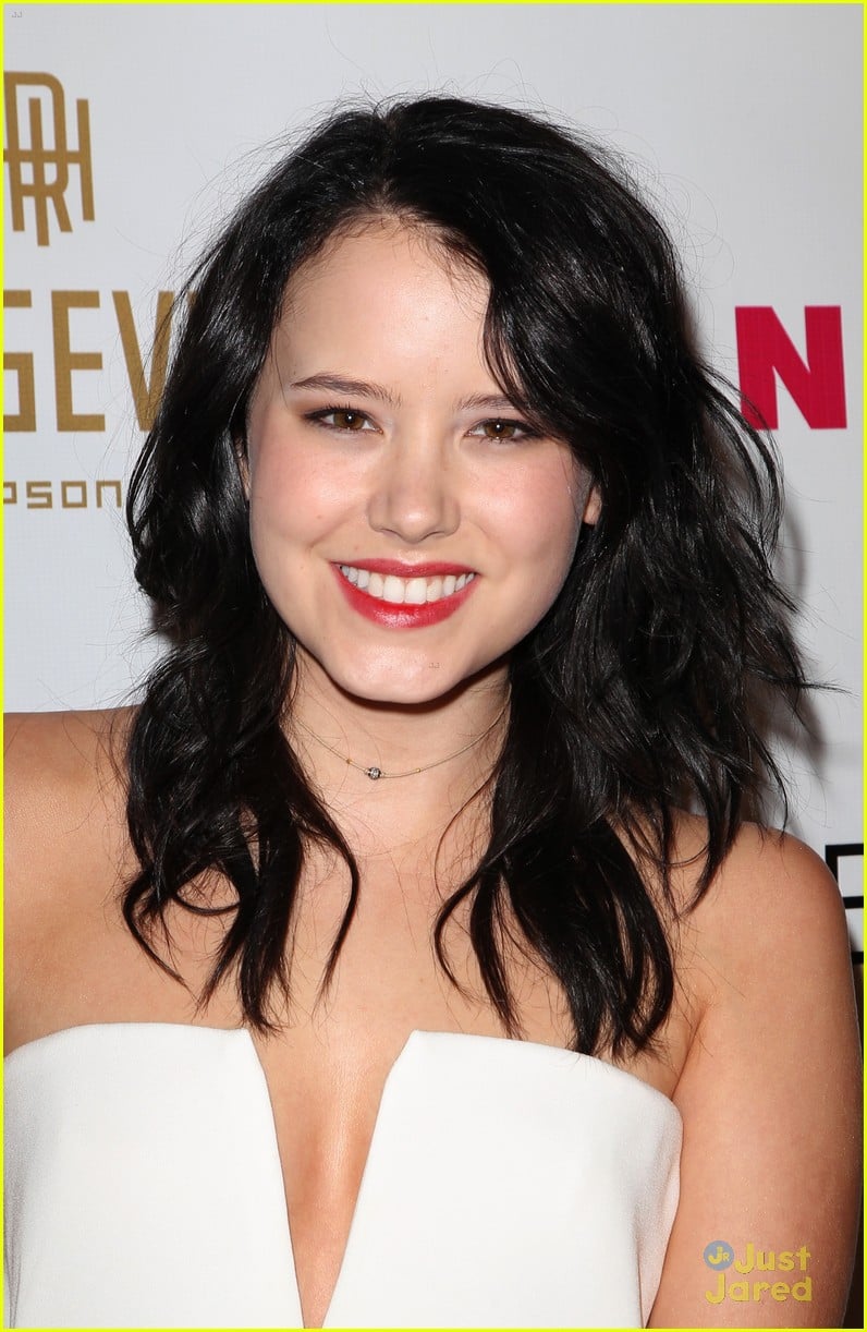 Emily Osment Gets 'Young & Hungry' at Nylon Young Hollywood Party