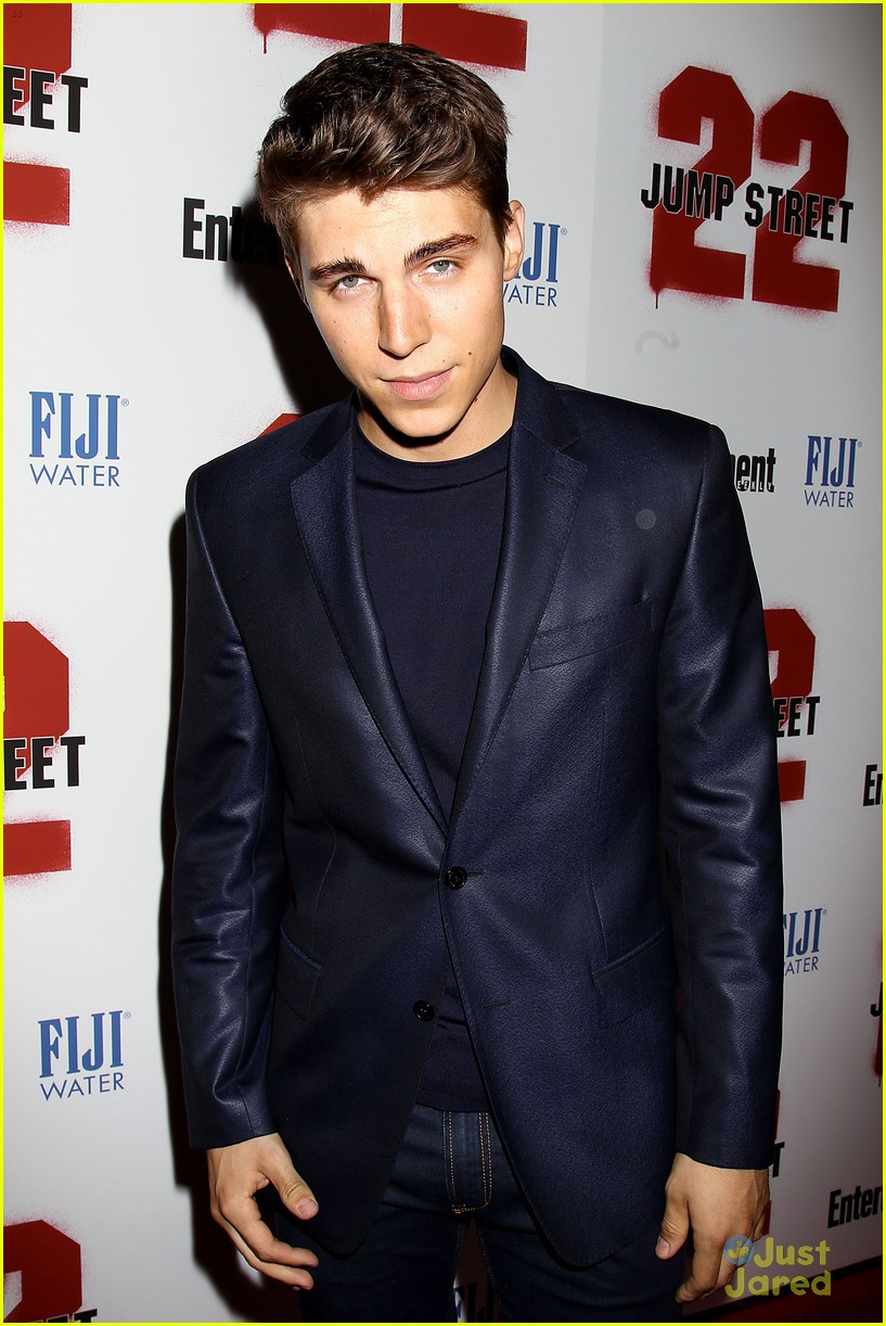 Amber Stevens Premieres Her New Movie '22 Jump Street' in NYC! | Photo