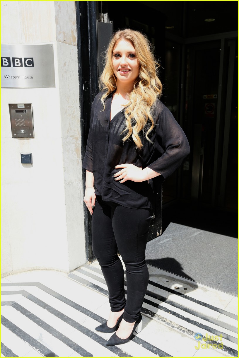 Full Sized Photo of ella henderson bbc radio stop 07 | Ella Henderson