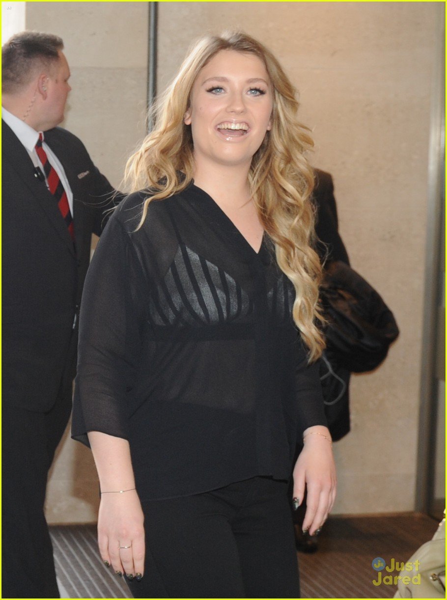 Full Sized Photo of ella henderson bbc radio stop 09 | Ella Henderson