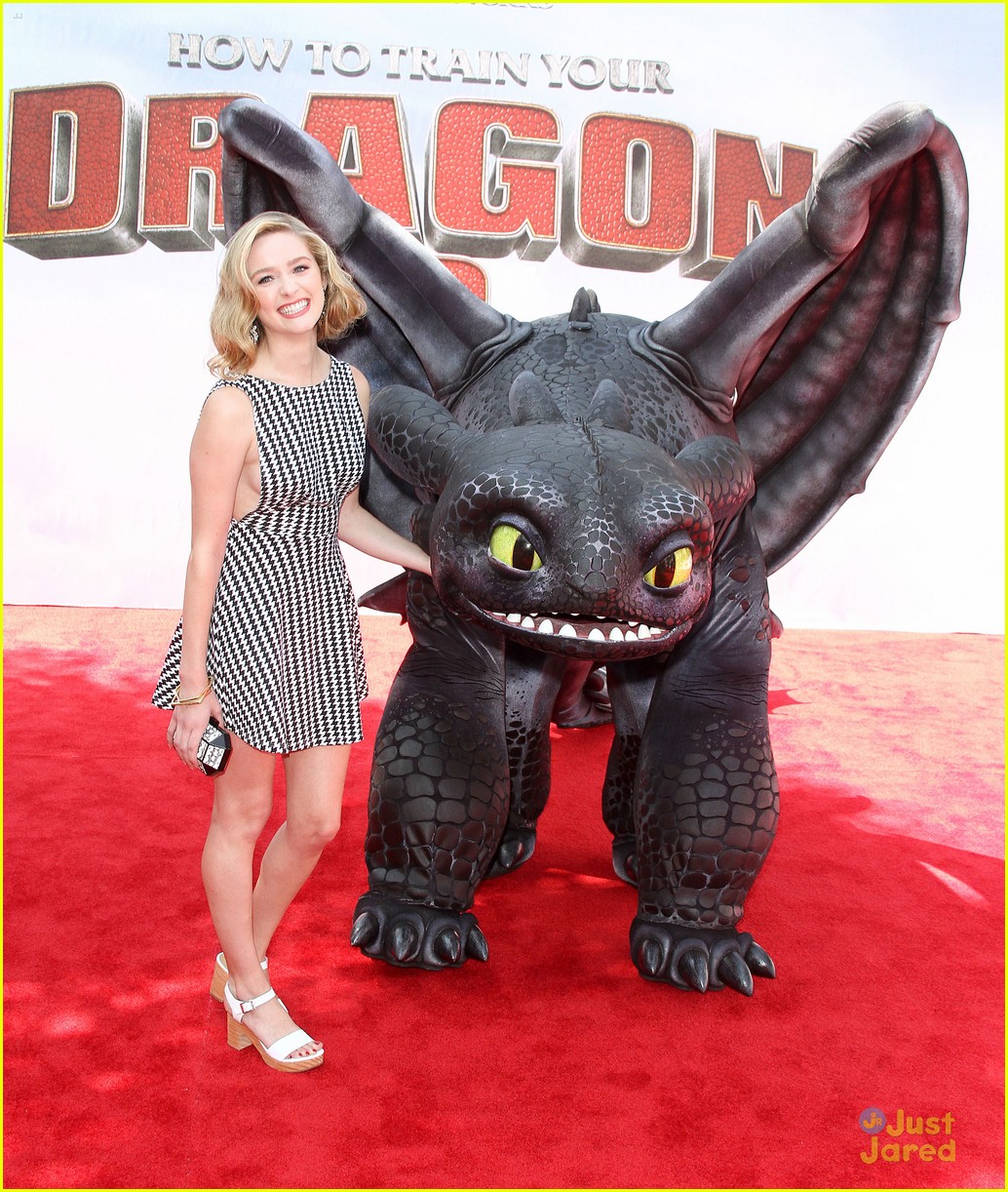 Greer Grammer Walks Red Carpet with 'How To Train Your Dragon 2's