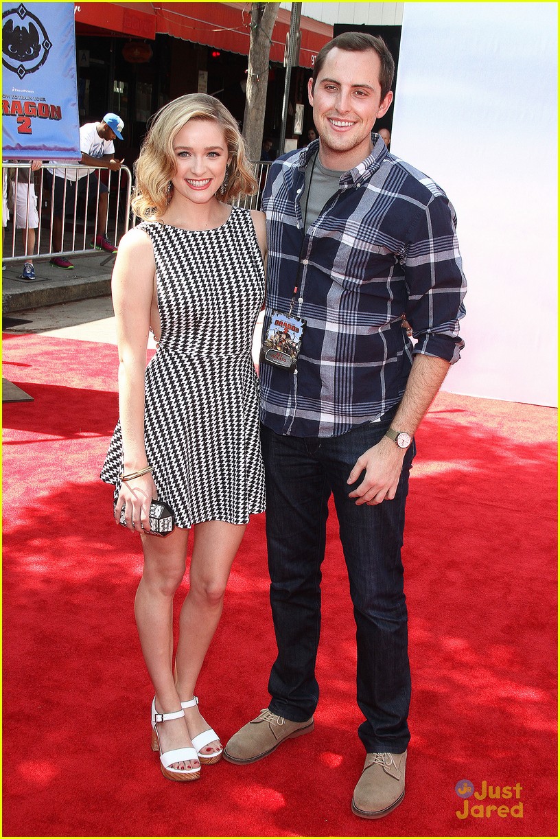 Greer Grammer Walks Red Carpet with 'How To Train Your Dragon 2's
