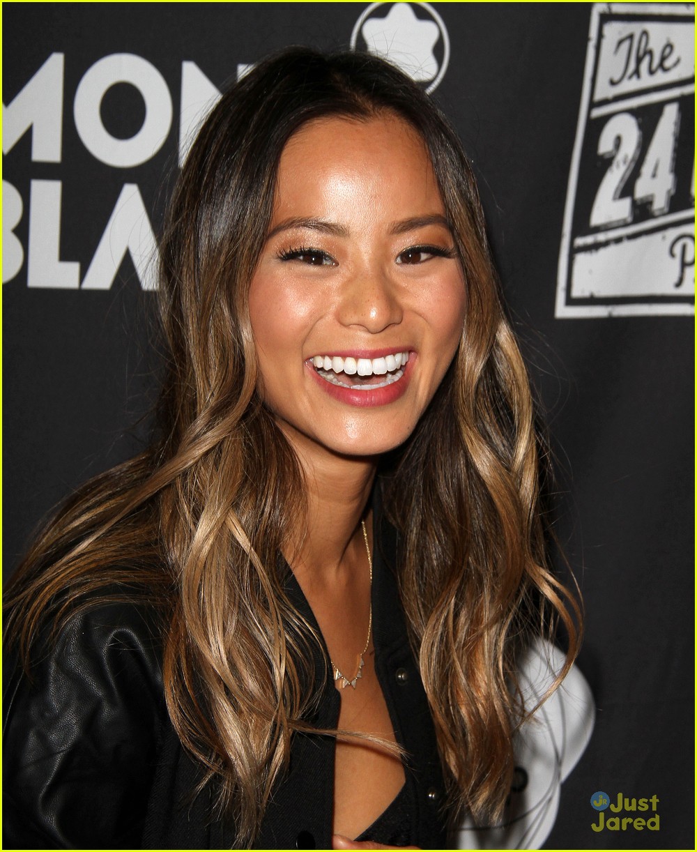Jamie Chung & Bryan Greenberg Discreetly Hold Hands During 24 Hour