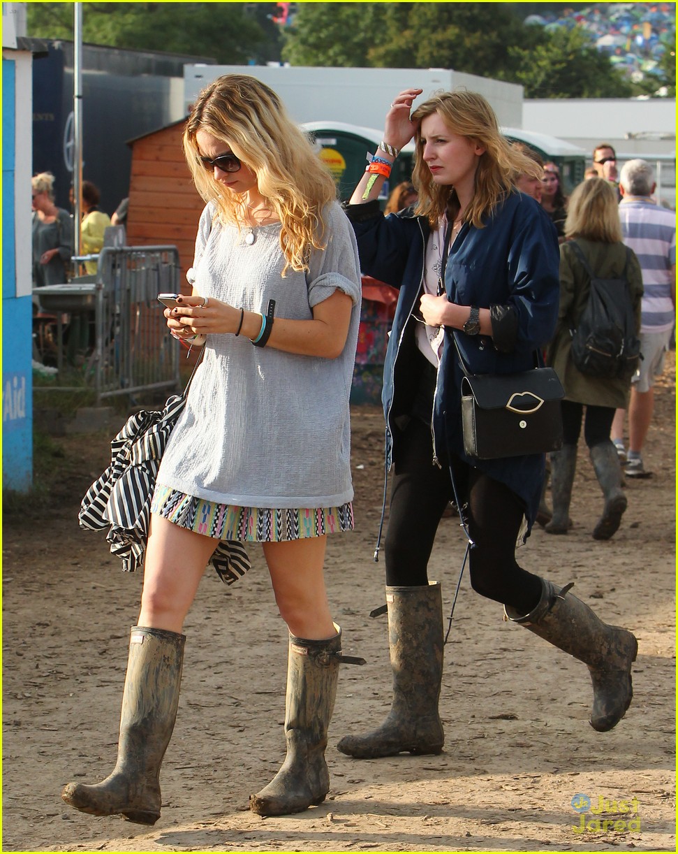 Lily James & Matt Smith Keep Their Love Low at Glastonbury Festival ...