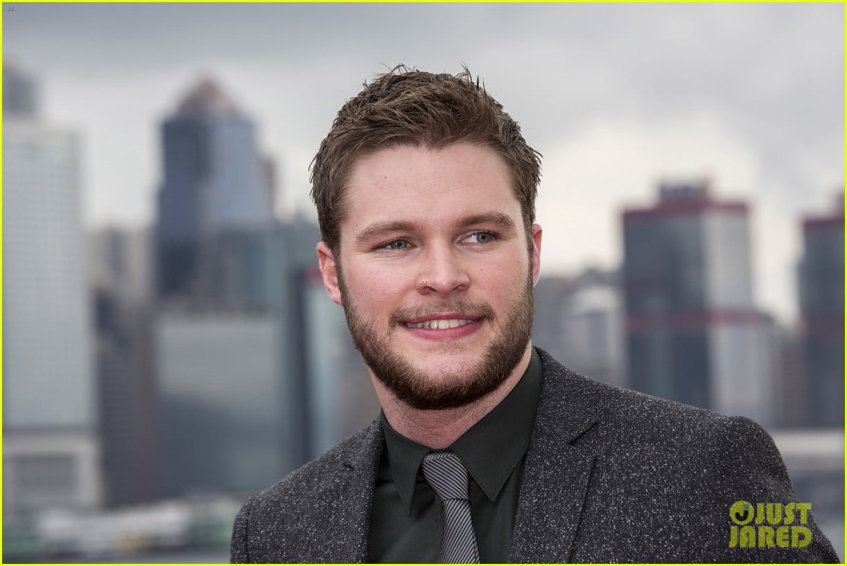 Nicola Peltz & Jack Reynor Look So Glam at 'Transformers 4' Hong Kong