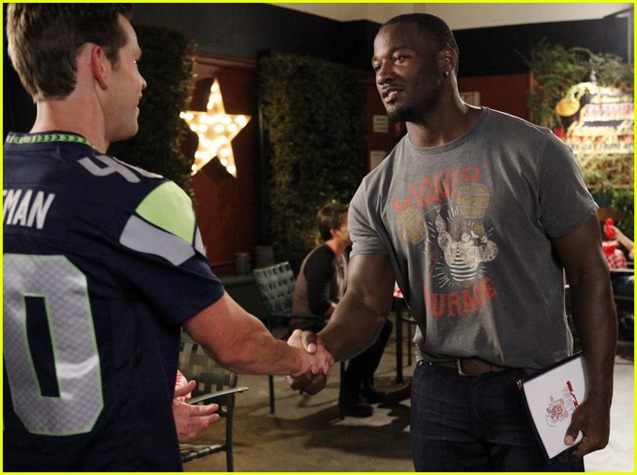 Best Girlfriend Ever? We Think So Mary Beth Surprises Travis on