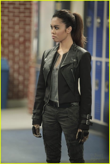 Ashley Argota Guest Stars on Tonight's 'Lab Rats' - See The Pics ...