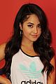 becky g single shower didnt come in shower 01
