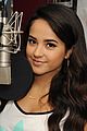 becky g single shower didnt come in shower 04