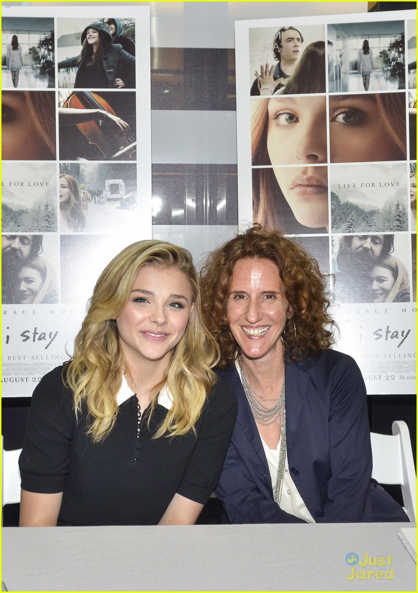 Full Sized Photo of chloe moretz meets if i stay fans virginia gayle