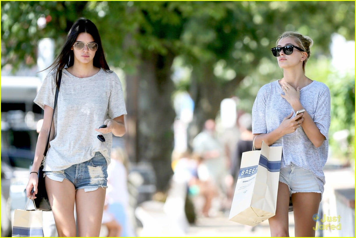 Full Sized Photo of kendall jenner hailey baldwin paddleboarding bikini