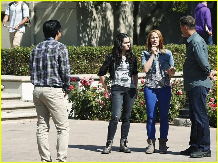 Daphne Joins Bay & John on Trip To Chicago After Angelo's Passing on