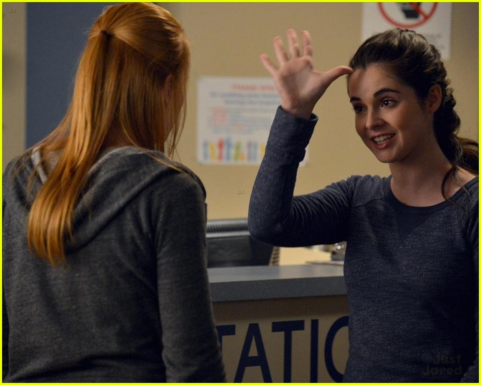 If This Image of 'Switched At Birth's Bay & Daphne Crying Together