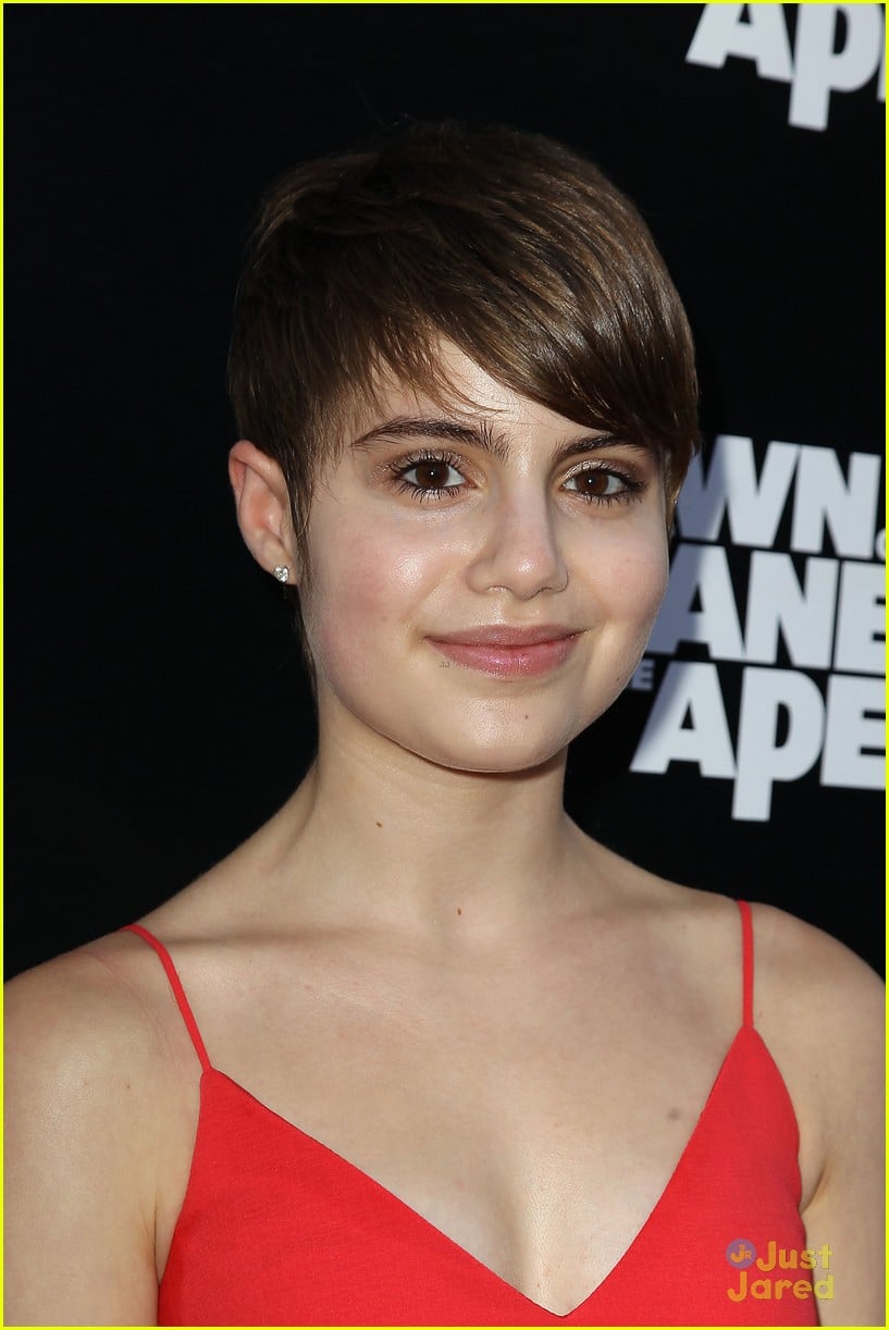 Sami Gayle Sees Red at 'Dawn Of The Planets Of The Apes' Premiere...