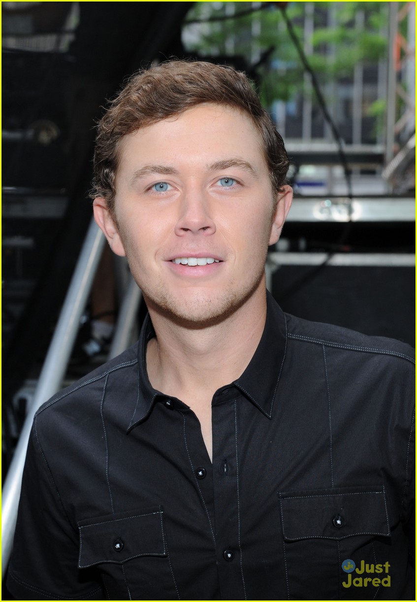 Scotty McCreery Plays 'Fox & Friends' After 'Feelin' It' Video Debuts ...