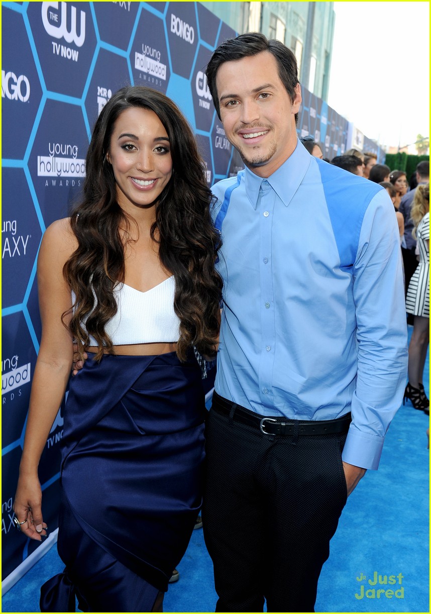 Alex & Sierra Were 'Fangirling' At The Young Hollywood Awards 2014 ...